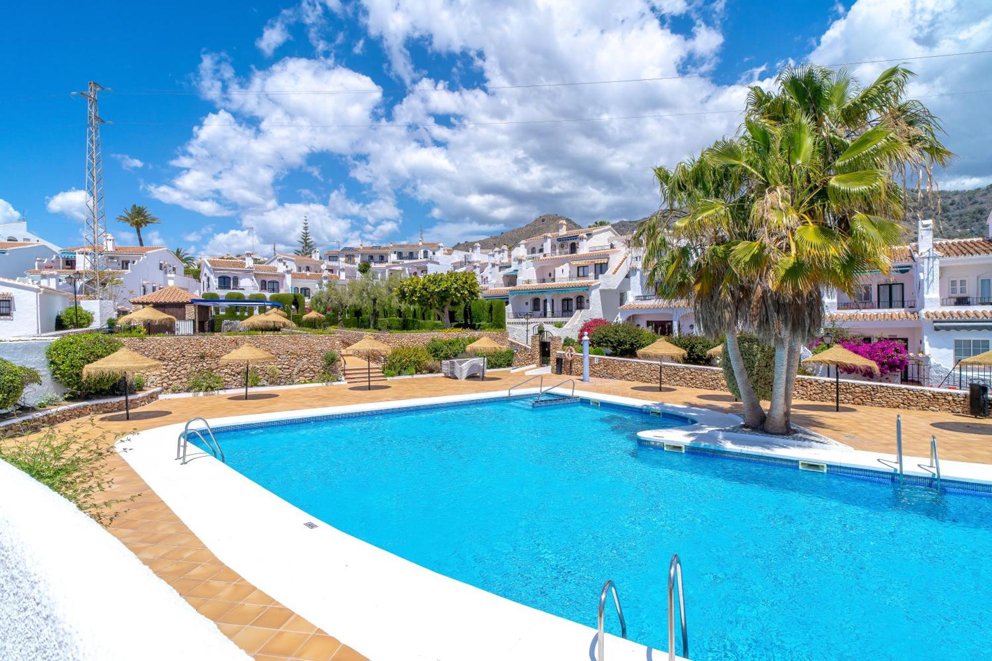 Los Naranjos 25A Private Pool Capistrano Village เนร์คา ภายนอก รูปภาพ